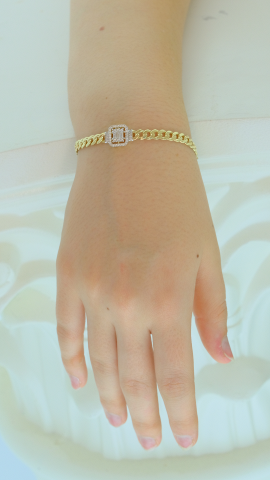 Özel Tasarım Altın Baget Taşlı Zincir Bileklik