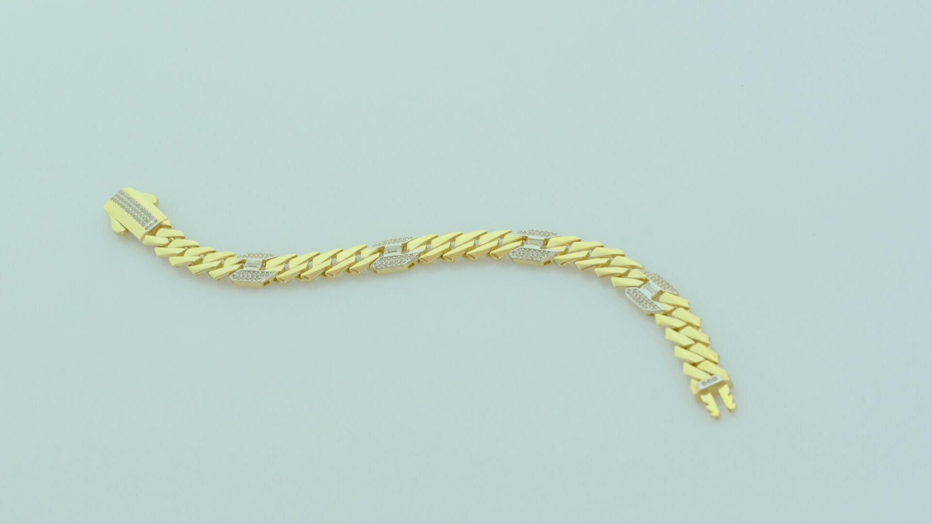 Özel Tasarım Taş Detaylı Zincir Model Altın Bileklik