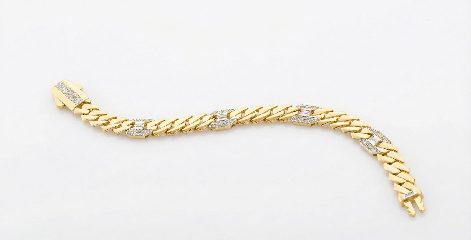 Özel Tasarım Taş Detaylı Zincir Model Altın Bileklik