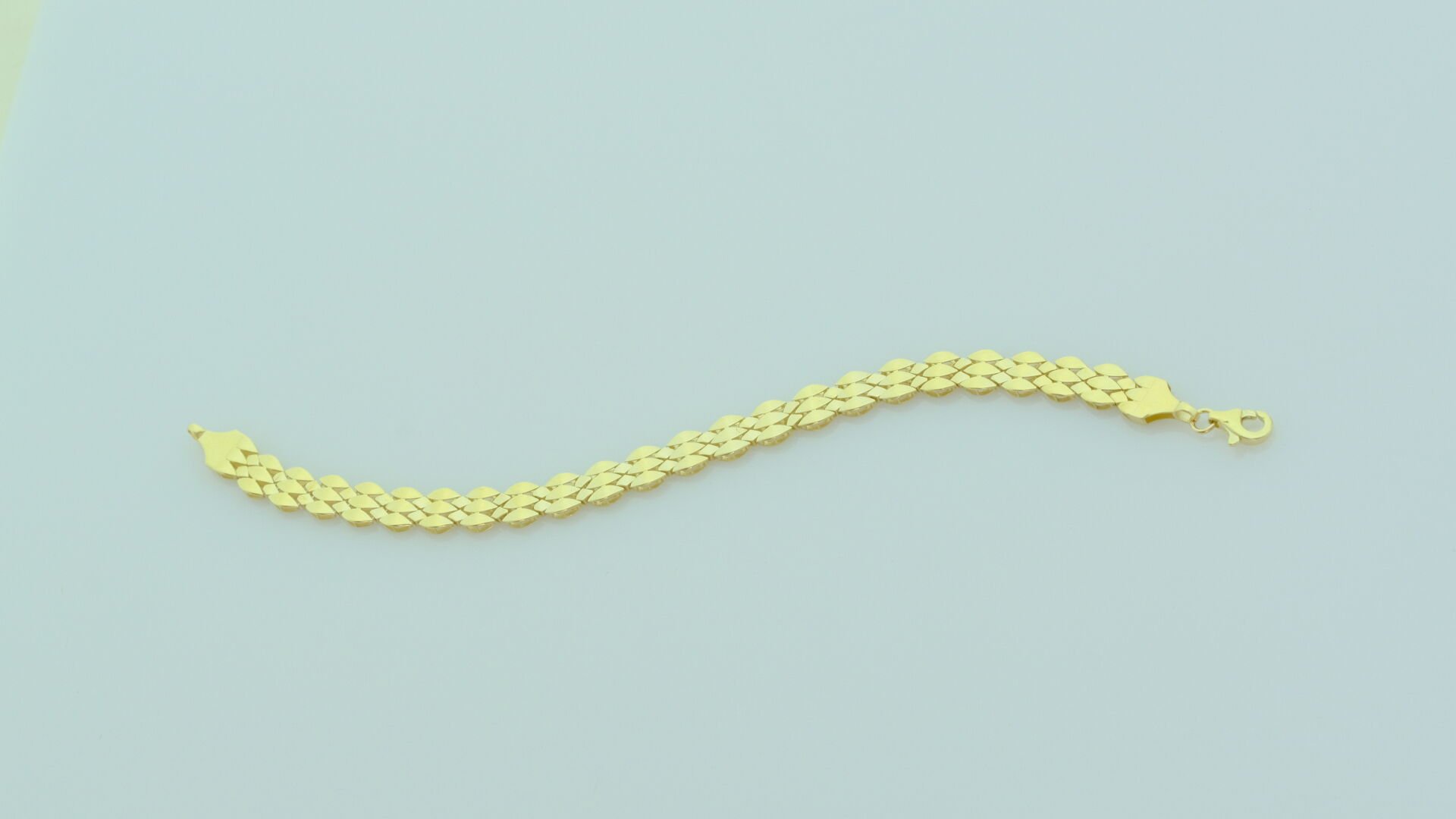 Özel Tasarım Pul Dokulu Altın Bileklik