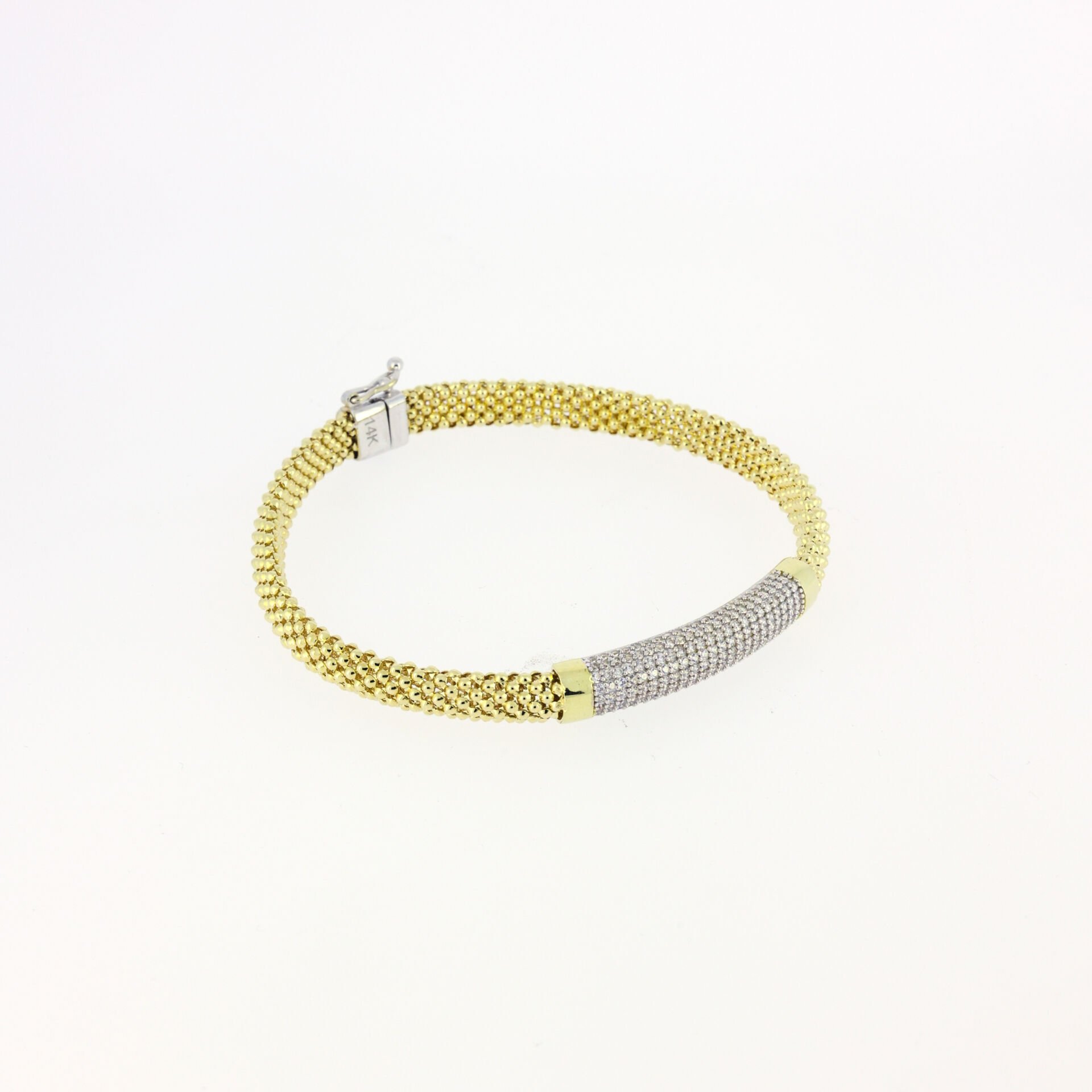 Zarif Altın Örgü Tasarımlı Bilezik – Işıltılı Taş Süslemeli Şıklık