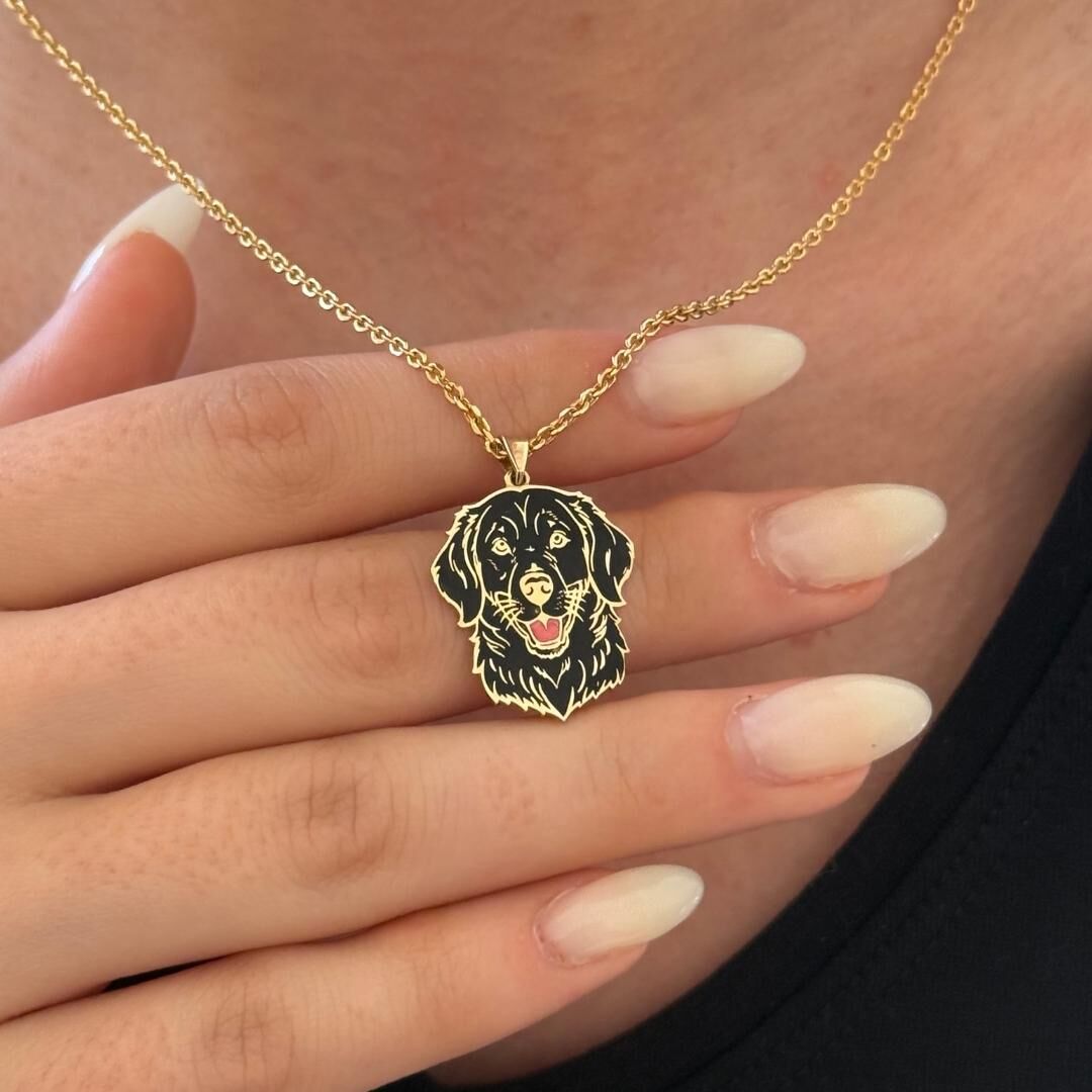 Özel Tasarım Altın Siyah Köpek Figürlü Kolye Ucu