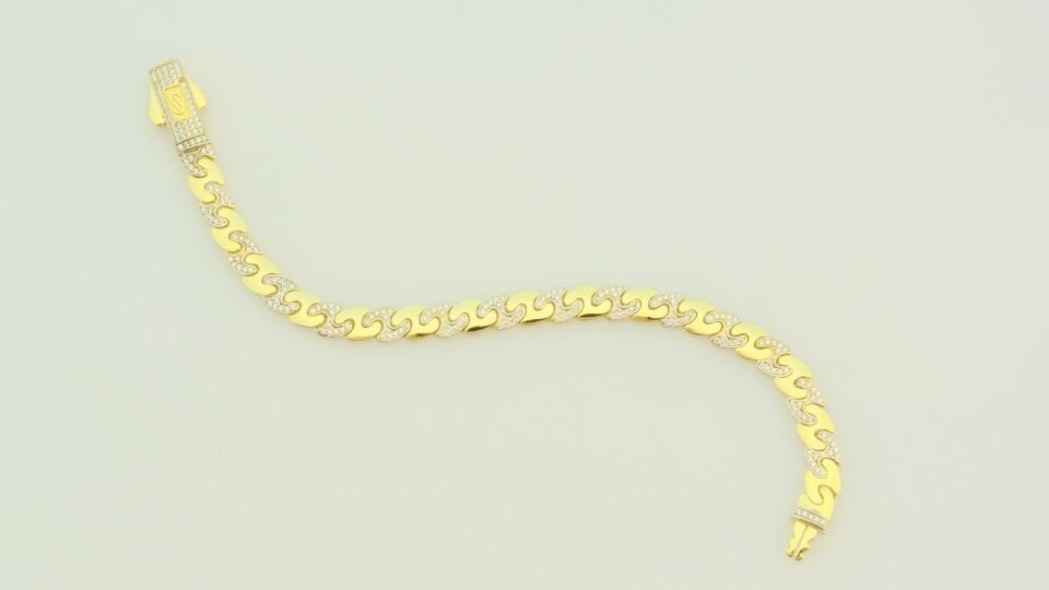 Taş İşlemeli Dalga Formlu Altın Bileklik