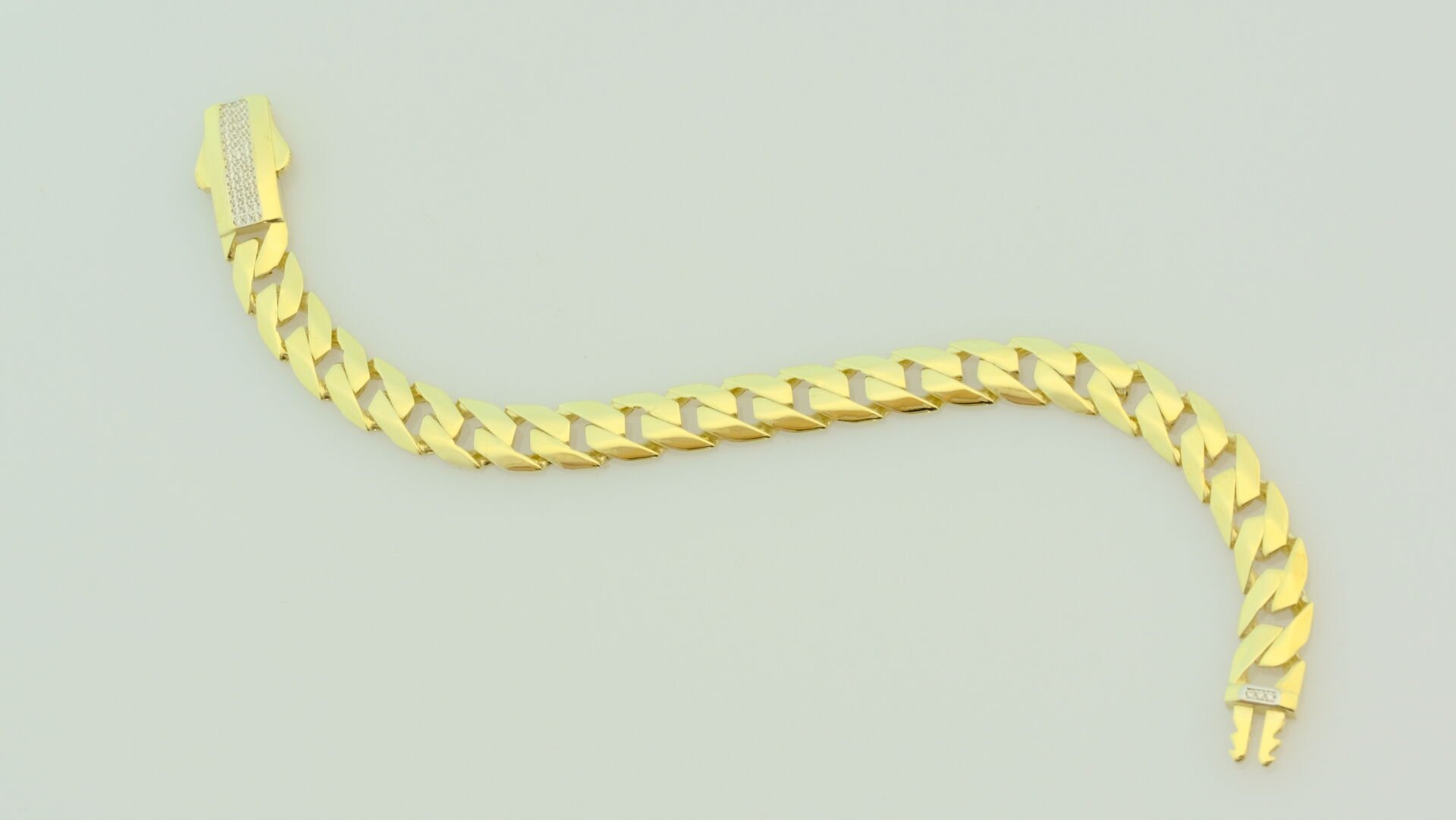 Altın Prestige Bileklik