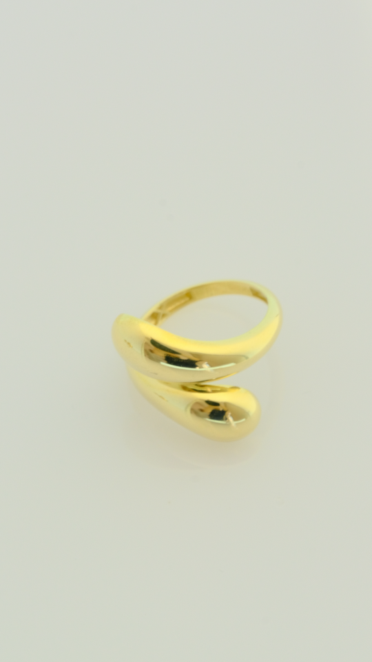 Dalga Formlu Altın Yüzük