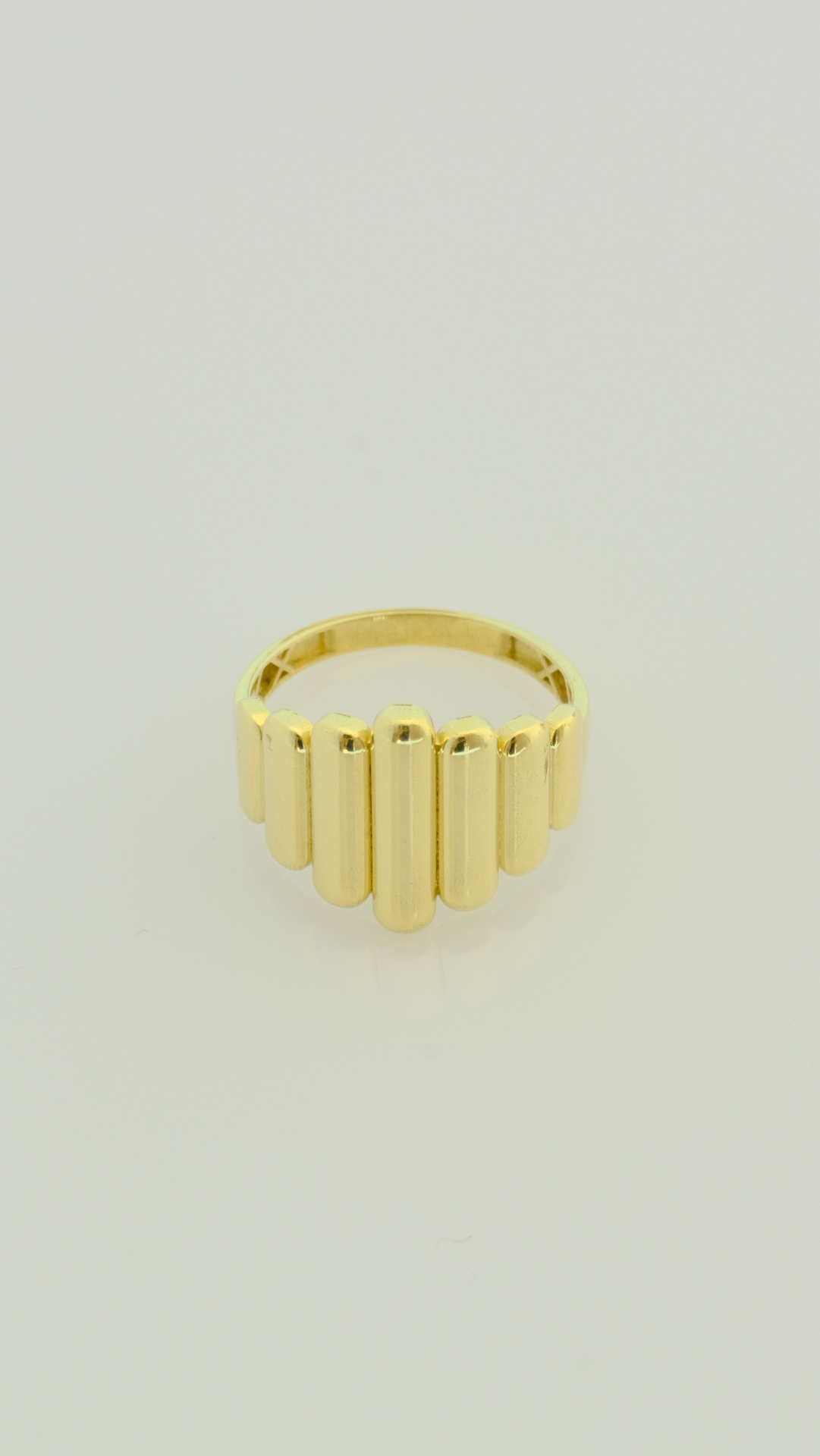 Sade Şerit Altın Yüzük