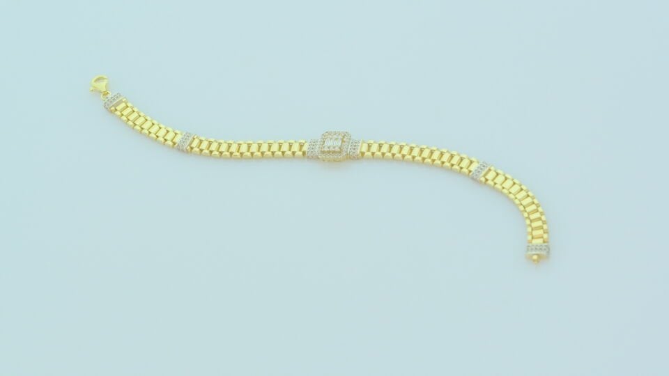 Altın Baget Taşlı Zarif Bileklik