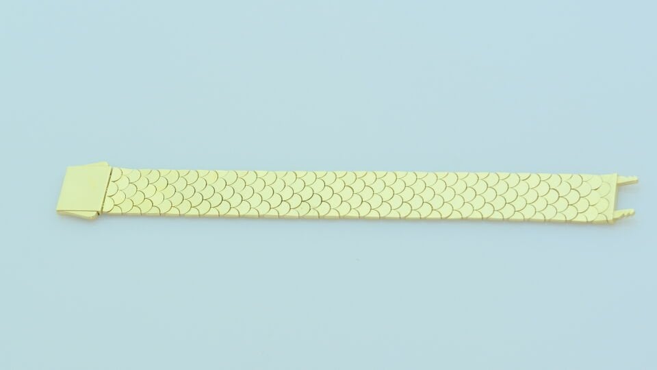 Altın Pul Desenli Şıklık Bileklik